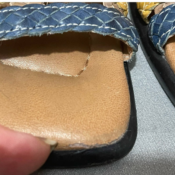 Coldwater Creek Women's Leather Sandals Slides Size‎ 7M Square Toe Multicolor - Picture 10 of 11